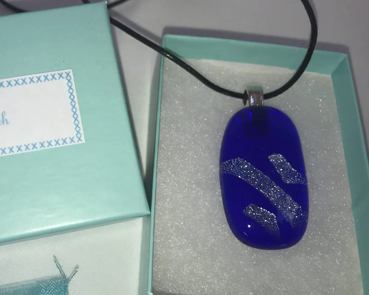 Pendants item 20