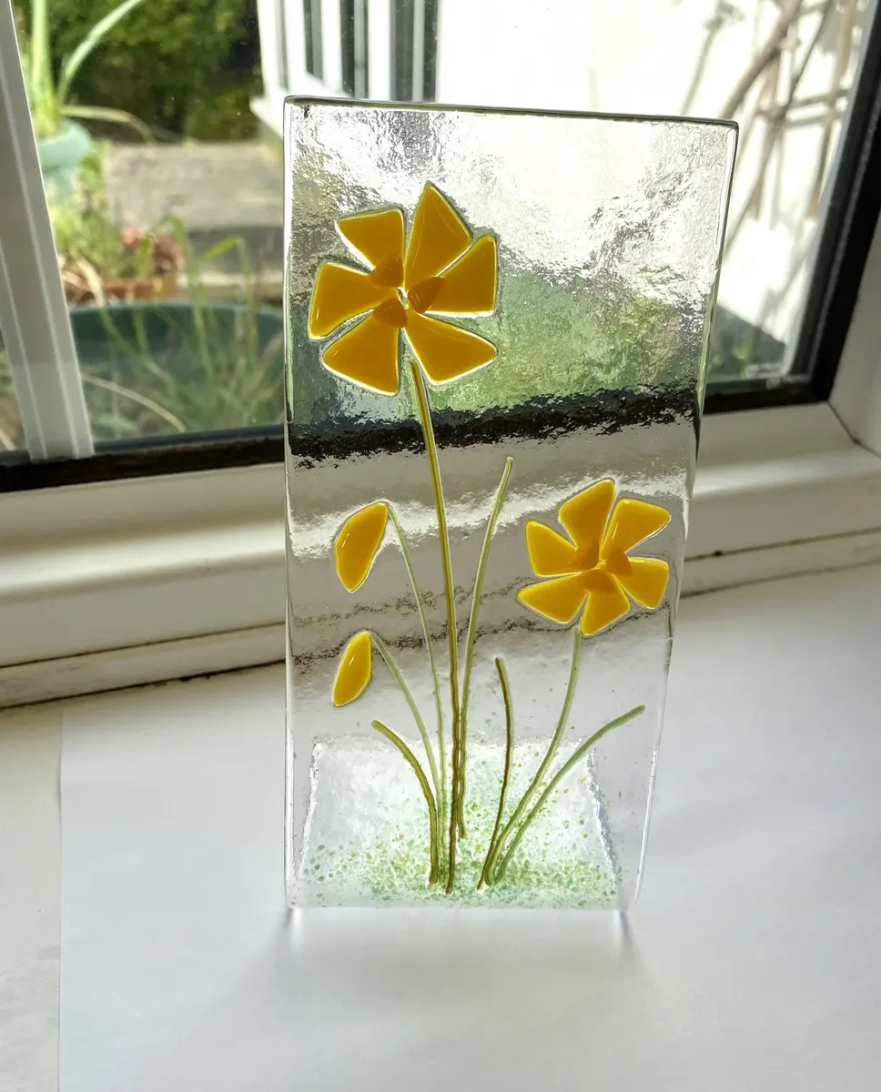 Daffodils on its own stand. Approx 16 cm high x 7.5cm wide. £35.00.