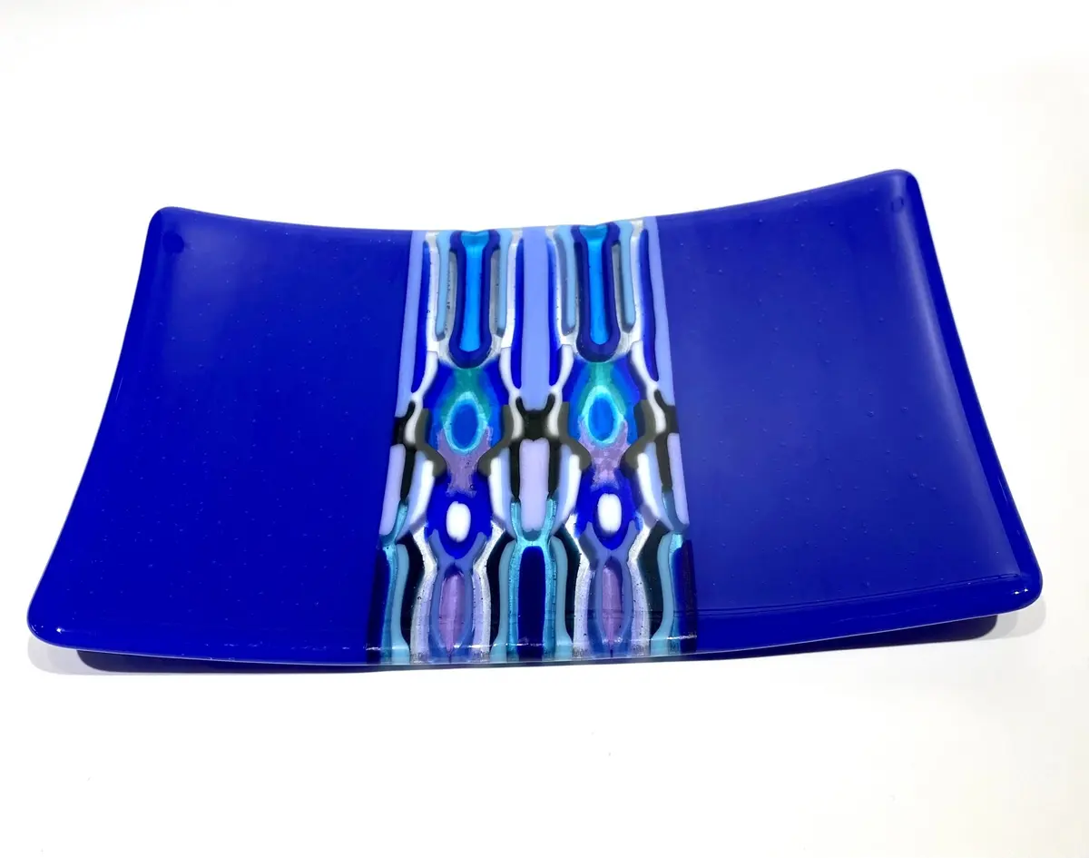 Oblong dish approx 24cm x 26cm deep royal blue pattern bar £80.00